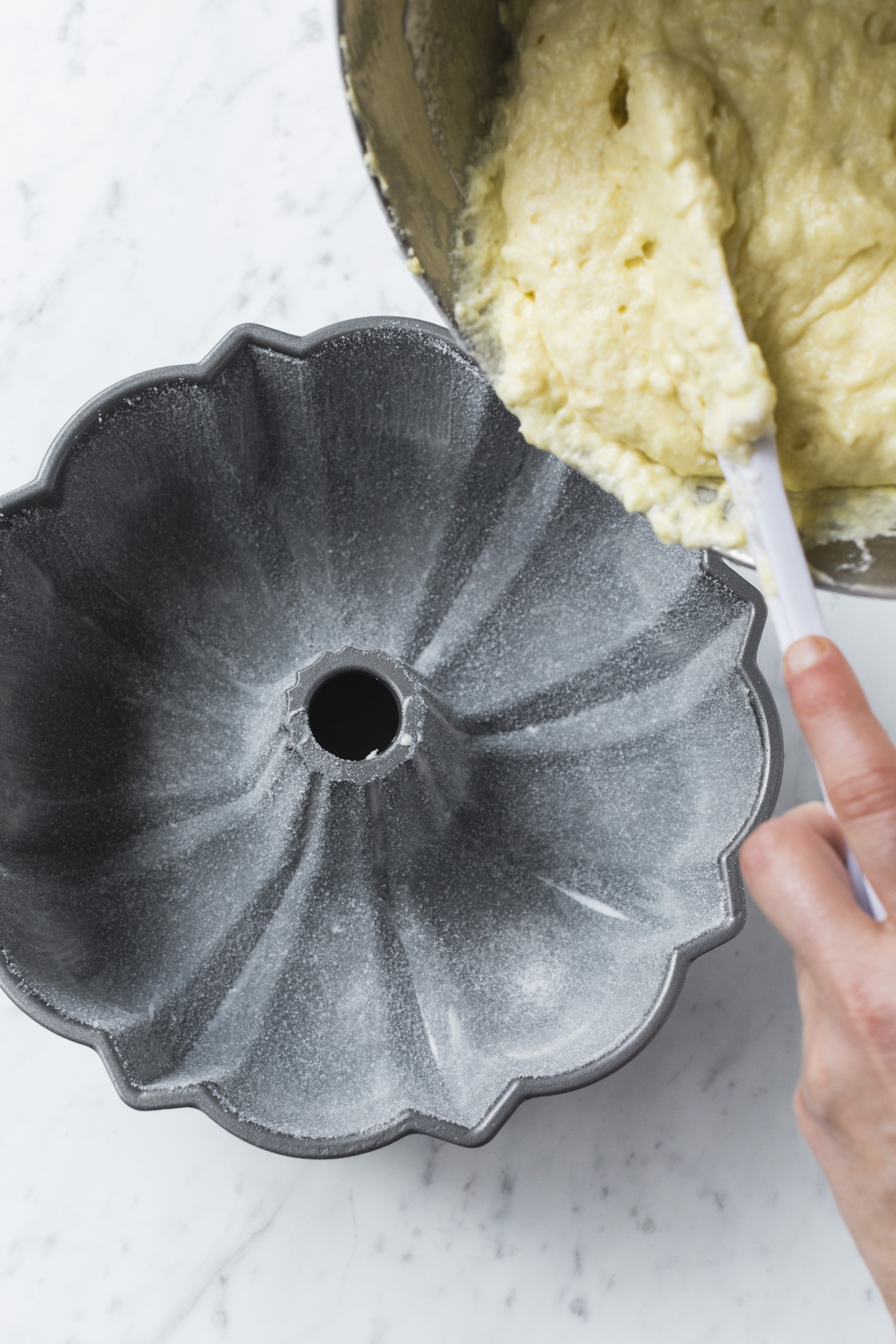 Should You Grease and Flour a Cake Pan