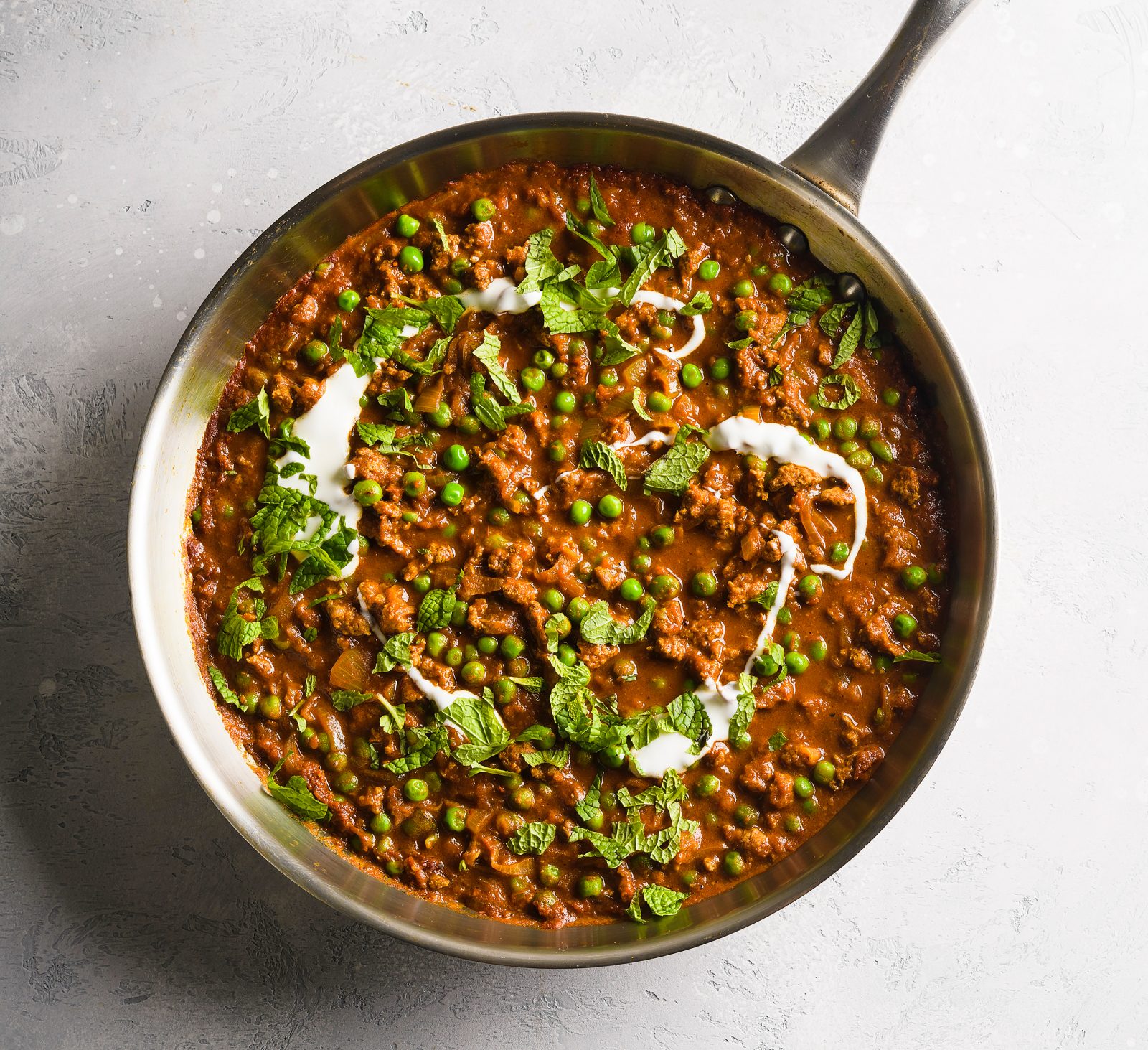 Curried ground beef peas
