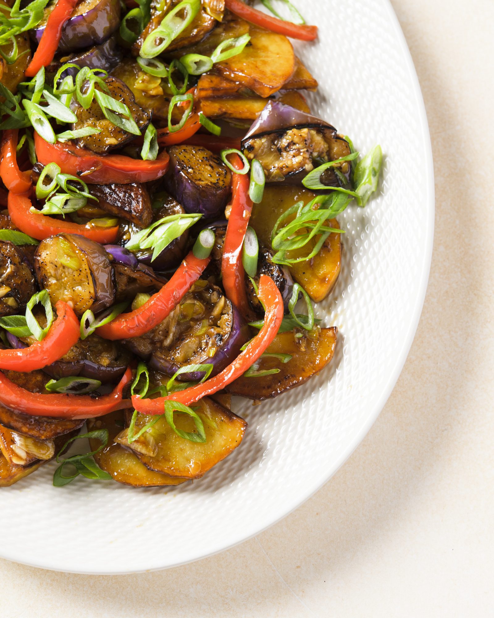 Potato eggplant pepper stir fry v