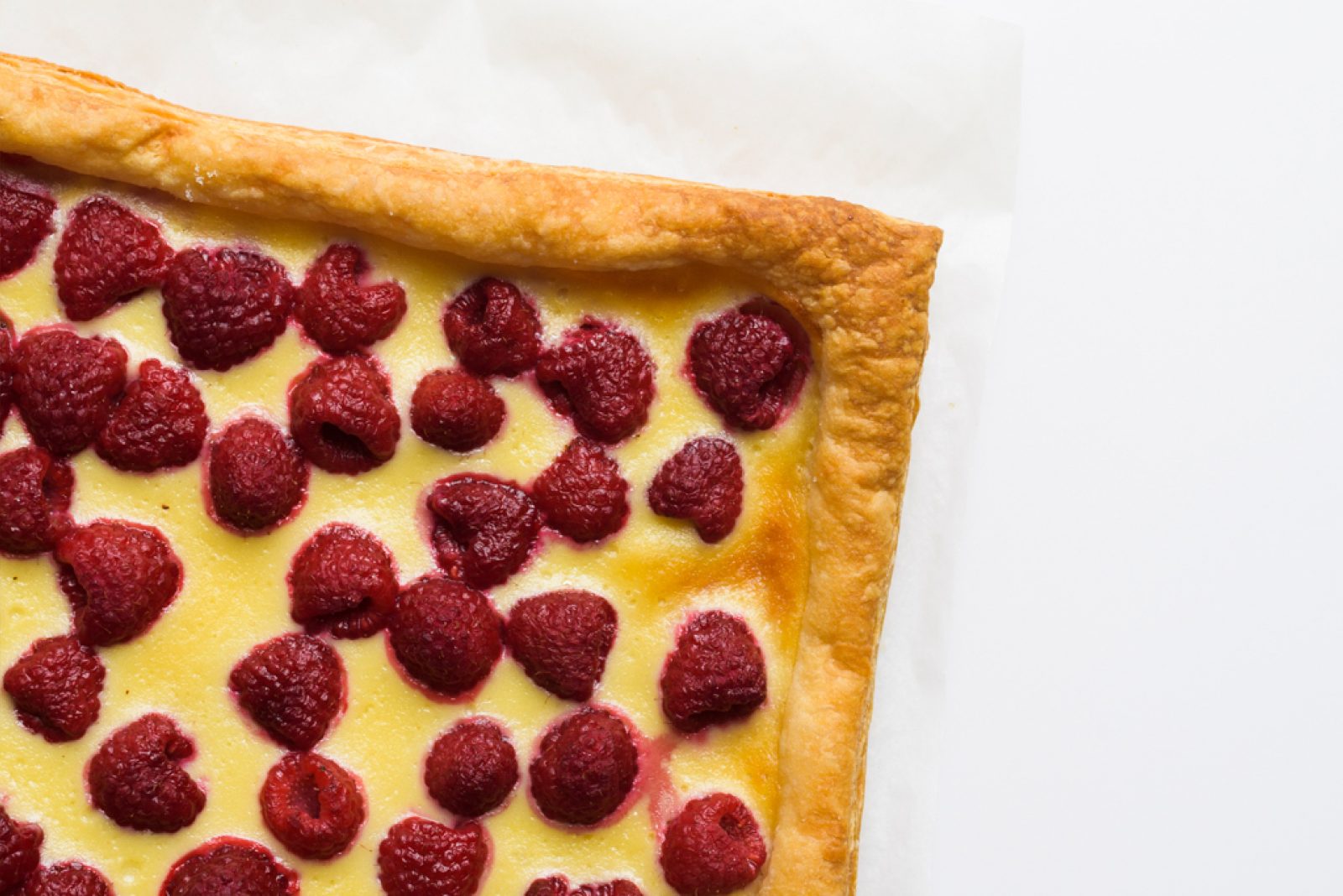 raspberry-mascapone-freeform-tart-cookish WEB
