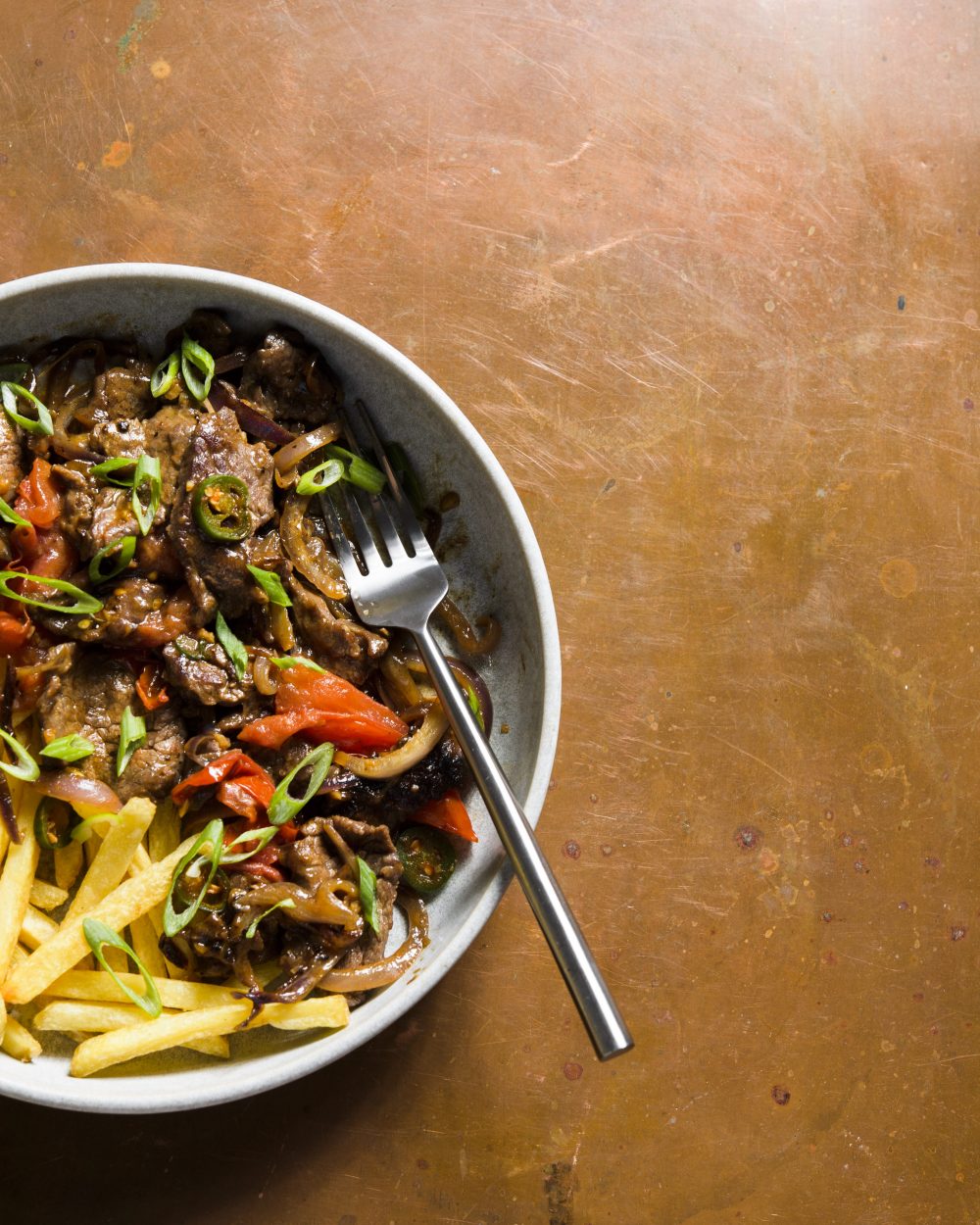 Vietnamese style stir fried beef tomatoes v