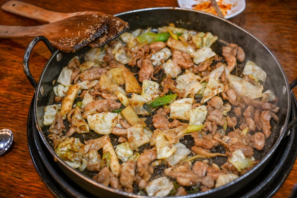 Korean Stir Fried Chicken i42 Cooking