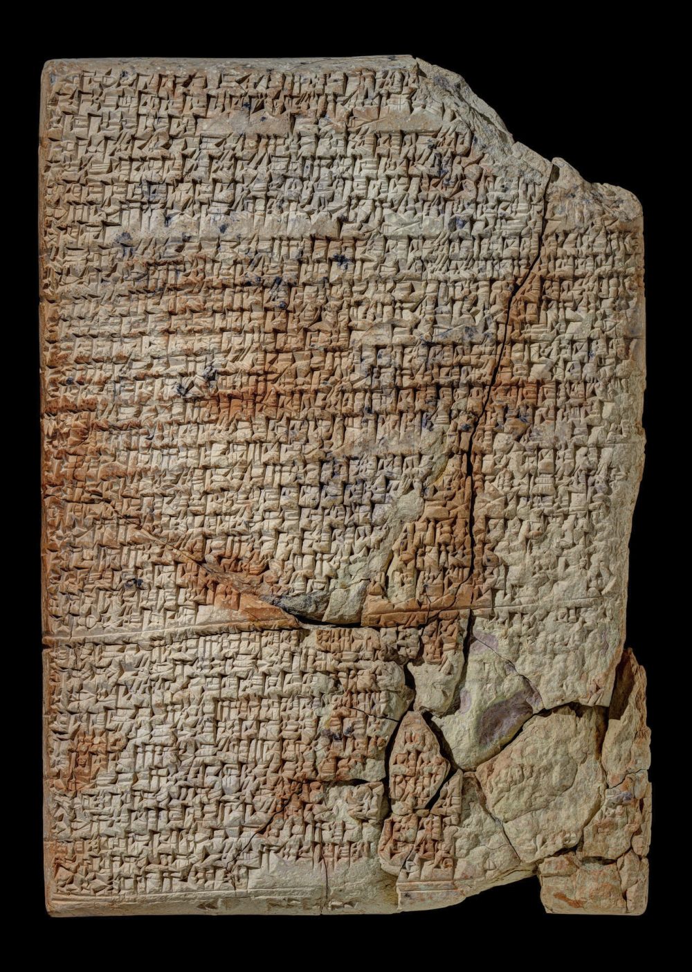 From this ancient tablet, researchers deciphered three recipes: two lamb stews (one made with root vegetables, the other with milk and grain), as well as a vegetarian stew of onions and leeks.