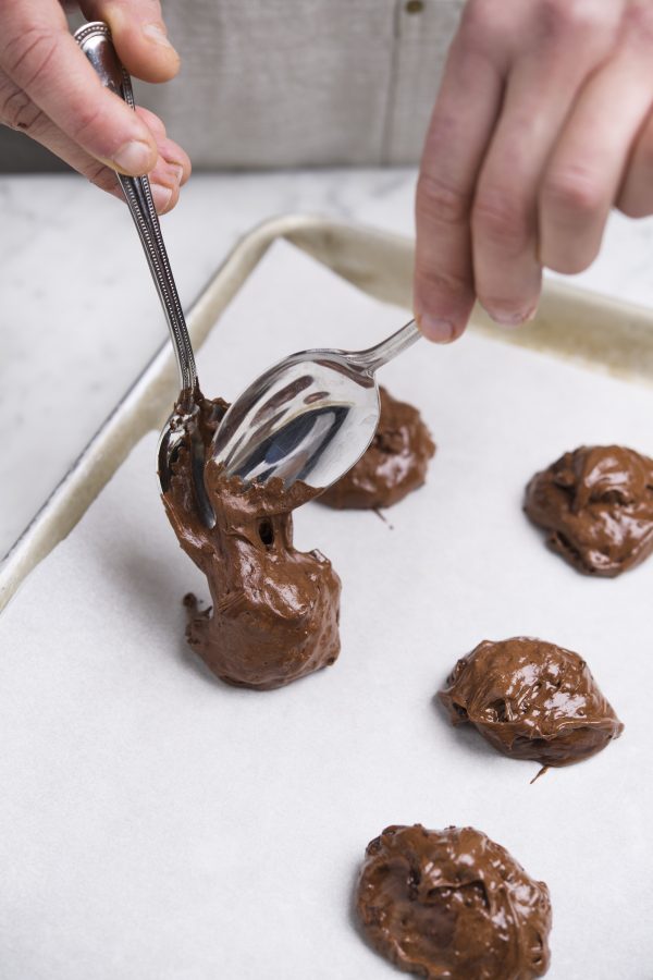 Chocolate Meringue Cookies Step 5