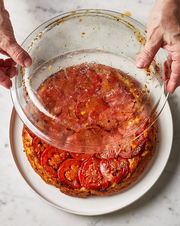 Tomato tart cool and invert