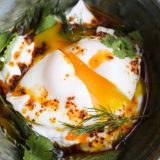 turkish-poached-eggs-with-garlicky-yogurt-çilbir